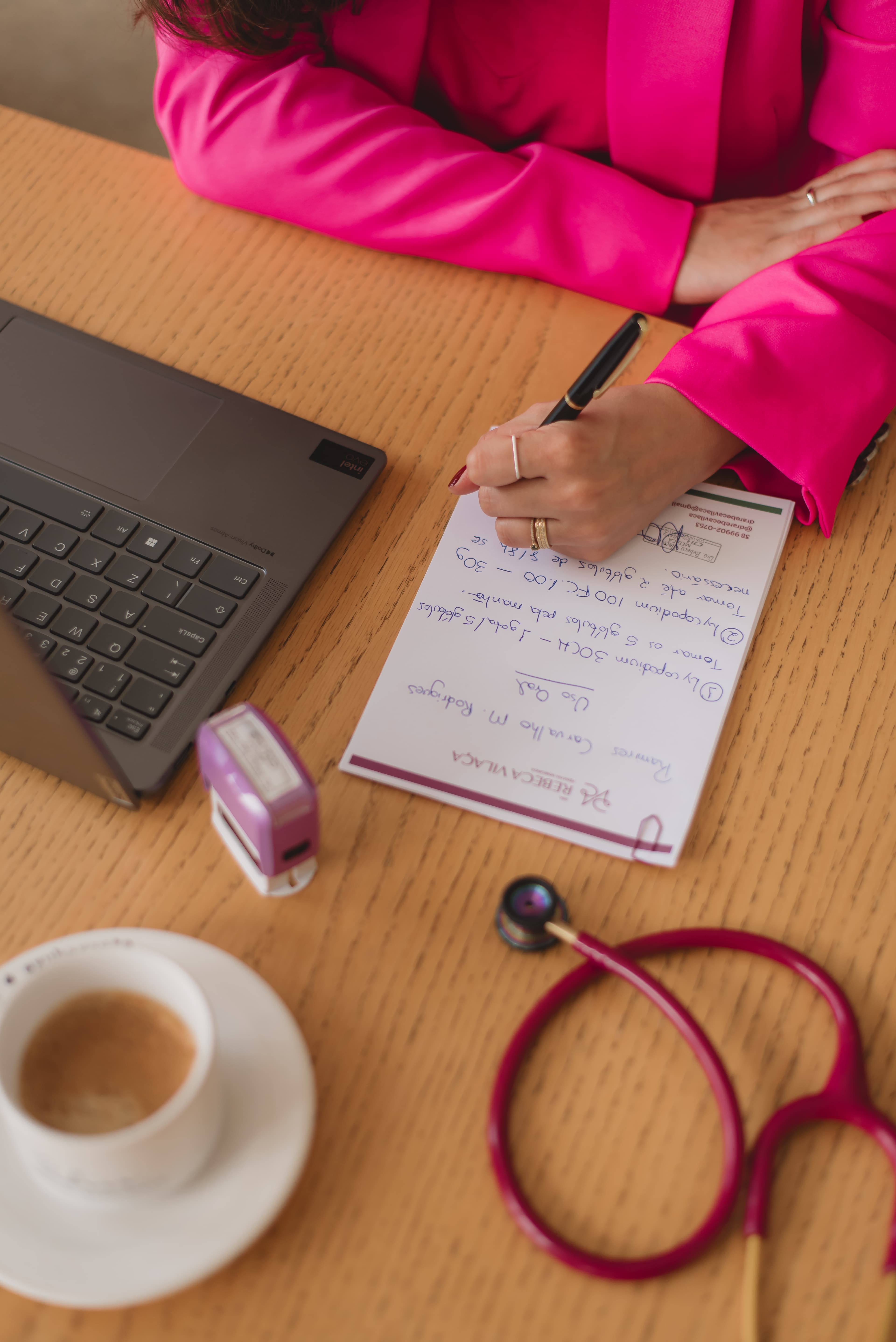 Foto da Dra. Rebeca 3